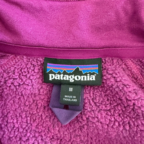 Patagonia Magenta Fleece Pullover - Picture 2 of 4